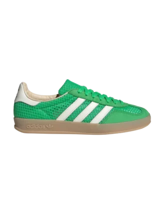 gazelle indoor 1 5 330x413 - Gazelle Indoor